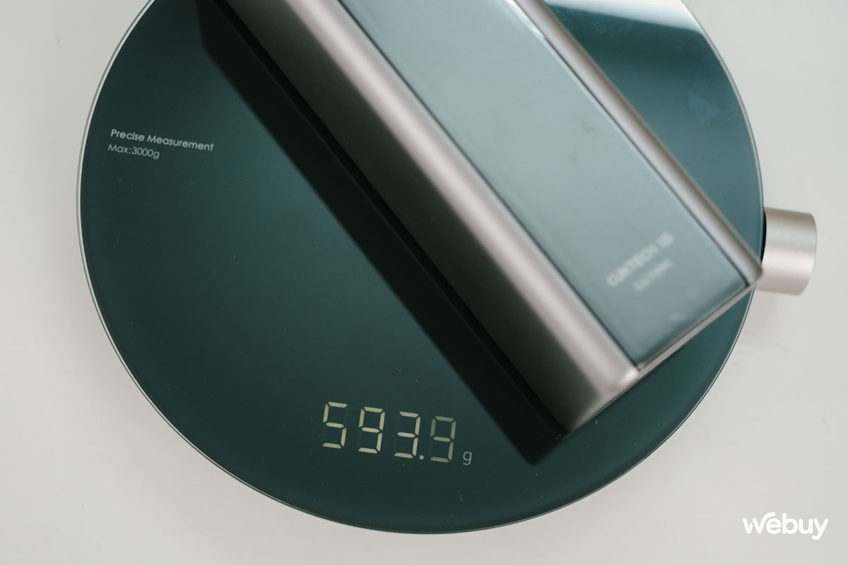 Cuktech 15 Ultra pin dự phòng xịn nhất của Cuktech: Dung lượng 20.000mAh, công suất 210W, có chế độ "quái thú" sạc siêu nhanh 4 Cuktech 15 Ultra pin dự phòng xịn nhất của Cuktech: Dung lượng 20.000mAh, công suất 210W, có chế độ "quái thú" sạc siêu nhanh - Cuktechvietnam.vn