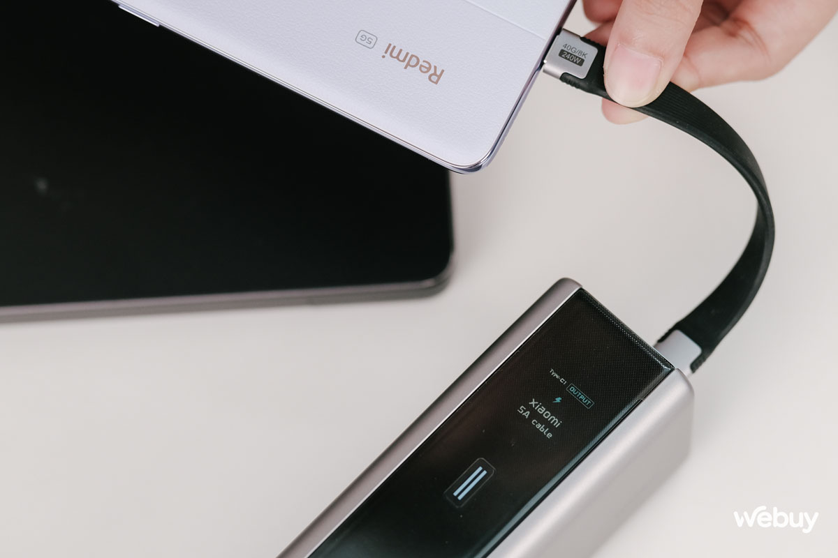 Cuktech 15 Ultra pin dự phòng xịn nhất của Cuktech: Dung lượng 20.000mAh, công suất 210W, có chế độ "quái thú" sạc siêu nhanh 9 Cuktech 15 Ultra pin dự phòng xịn nhất của Cuktech: Dung lượng 20.000mAh, công suất 210W, có chế độ "quái thú" sạc siêu nhanh - Cuktechvietnam.vn