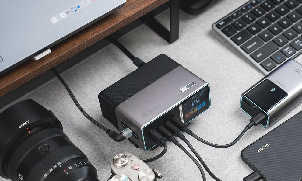 Cuktech 30 Super Power Station Ultra: Trạm sạc 300W tích hợp màn hình - Cuktechvietnam.vn